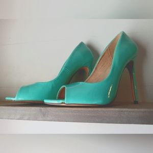 Tiffany Blue peep toe heels Womens Sz 7